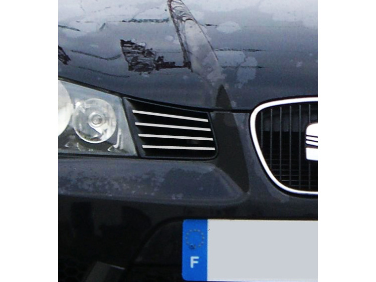 Aussen-Zier-Chromleiste f&uuml;r K&uuml;hlergrill Seat Ibiza 01-08