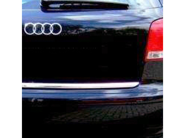 Chrom-Zierleiste f&uuml;r Kofferraum Audi A3 s&eacute;rie 2 03-08 & Audi A3 s&eacute;rie 2 phase 2 08-12