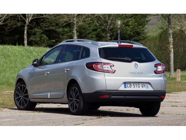 ChromZierleiste für Kofferraum Renault Mégane III estate 0912