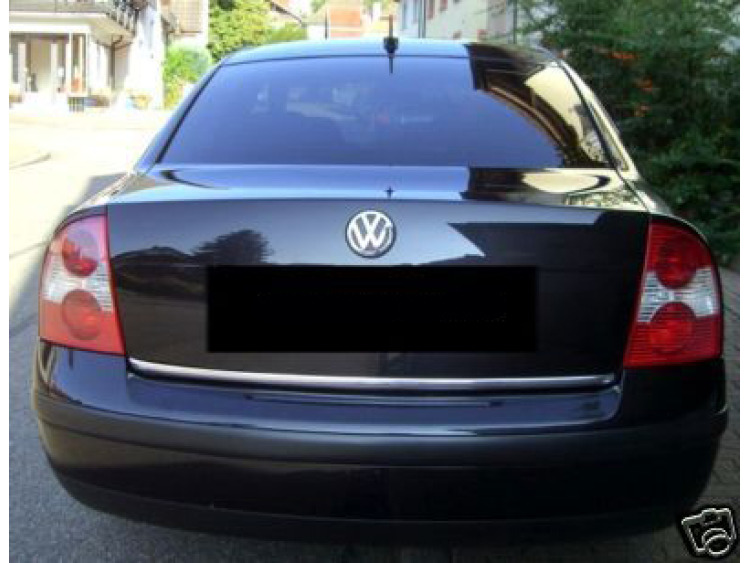 Chrom-Zierleiste f&uuml;r Kofferraum VW Fox VW Golf 1 VW Golf 2 VW Golf 3 VW Golf 5 SW VW Golf 6 Plus VW Golf 6 SW VW Golf 7 VW Golf 7 SW VW Golf Sportsvan VW Jetta VW Phaeton VW Sharan VW Touareg