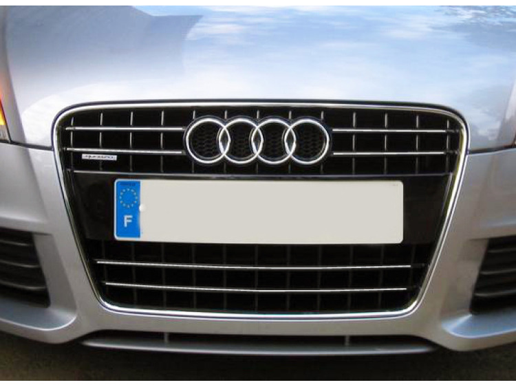 Chromleiste f&uuml;r K&uuml;hlergrill Audi TT S&eacute;rie 2 06-14 Audi TT RS Audi TTS