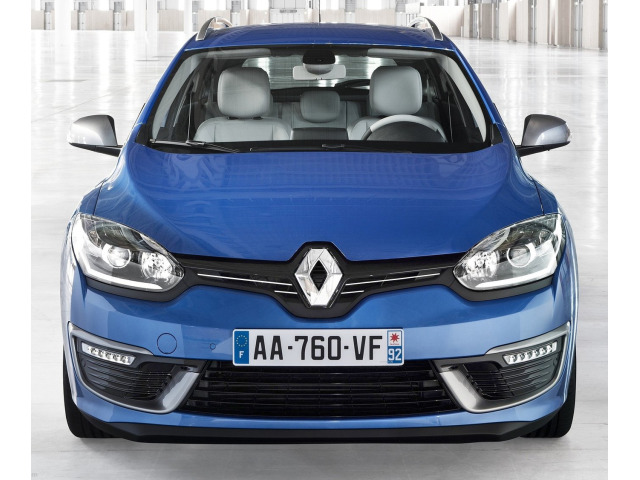 ZierChromleiste für KühlergrillOberteil Renault Mégane III estate 0912