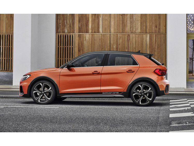 Zier-Chromleiste f&uuml;r seitliche Autofensterkonturen Audi A1 18-26 Sportback